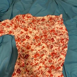 3/4 lucky brand crop top